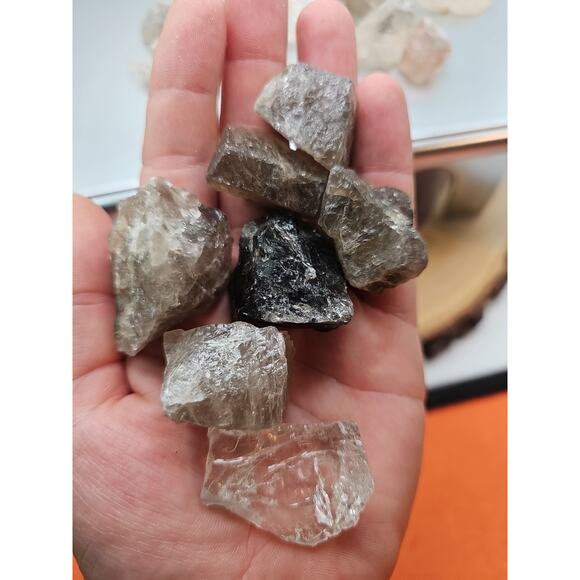 Smoky Quartz Mix 19pcs - Picture 7 of 12
